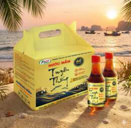 Nước Mắm Truyền Thống – 60 Độ Đạm (hộp 6 chai)